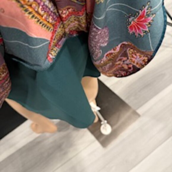 Tahari. Pink Teal Paisley Wrap Dress – Size 16 - Picture 5 of 6